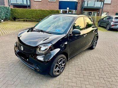 Gebraucht Smart ForFour 60 PS (44 kW) 2019 Schwarz Kleinwagen