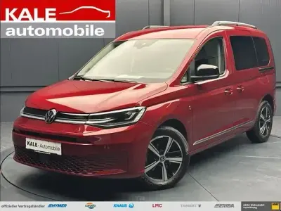 Gebraucht VW Caddy Style 122 PS (89 kW) 2024 Fortanarot metallic Van / Kleinbus