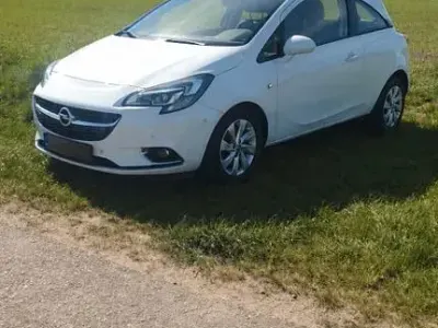 Gebraucht Opel Corsa Edition 101 PS (74 kW) 2015 Weiß Kleinwagen