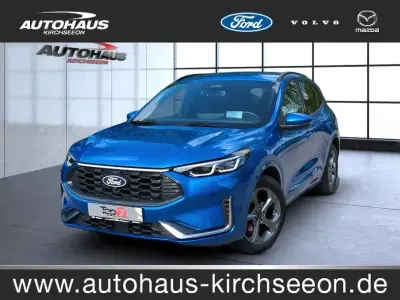 Usado Ford Kuga ST-Line X 186 HP (136 kW) 2025 Azul SUV