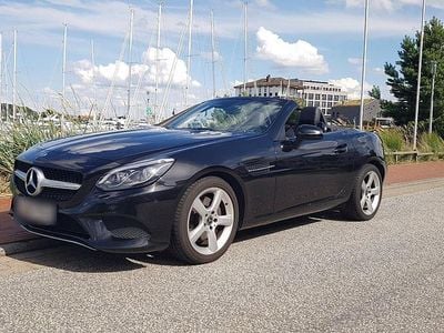 Usata Mercedes SLC200 184 CV (135 kW) 2018 Nero Cabrio