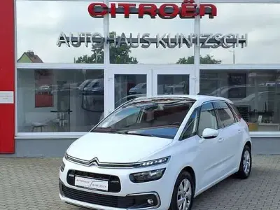 Gebraucht Citroën C4 SpaceTourer PureTech 131 PS (96 kW) 2018 Polarweiss Van / Kleinbus