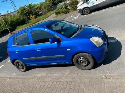 Używany Kia Picanto 61 KM (44 kW) 2004 Niebieski Hatchback