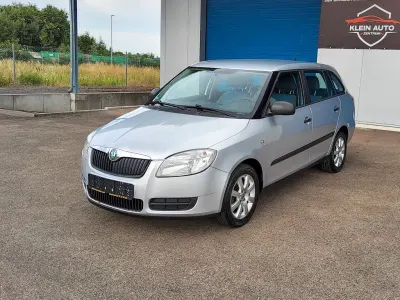 Gebraucht Skoda Fabia Style 80 PS (58 kW) 2009 Silber Kombi