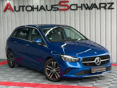 Gebraucht Mercedes B180 Progressive 136 PS (100 kW) 2024 Spektralblau  metalliclack Van / Kleinbus
