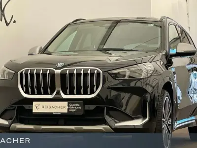 Gebraucht BMW X1 xLine 245 PS (180 kW) 2023 Saphirschwarz metallic SUV