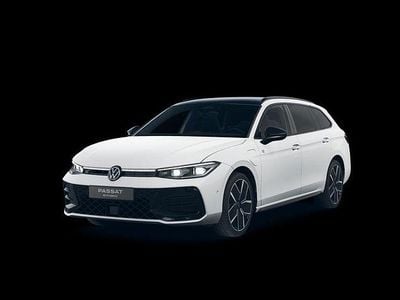 Second-hand VW Passat R-line 292 CP (214 kW) 2025 Alb Break