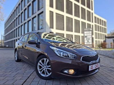 Gebraucht Kia Ceed Sportswagon Edition 7 90 PS (66 kW) 2013 Kombi