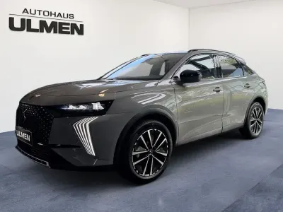 Neu DS Automobiles DS7 Crossback 131 PS (96 kW) 2026 Grau SUV