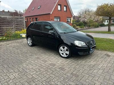 Second-hand VW Polo Black Edition 60 CP (44 kW) 2009 Negru Hatchback