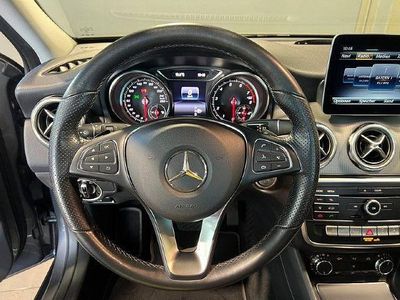 Usata Mercedes GLA180 122 CV (89 kW) 2018 SUV