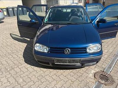 VW Golf IV