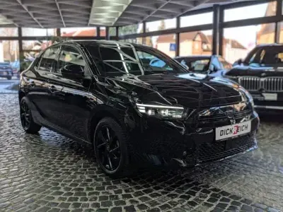 Używany Opel Corsa 101 KM (74 kW) 2025 Czarny Hatchback