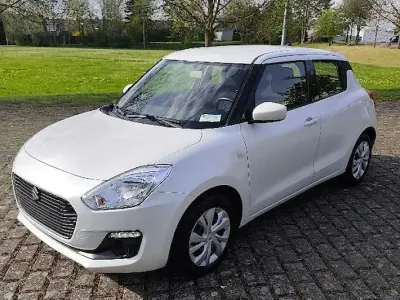 Brugt Suzuki Swift Club 90 HK (66 kW) 2019 Hvid Hatchback