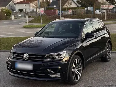 Gebraucht VW Tiguan Highline 150 PS (110 kW) 2017 Schwarz SUV