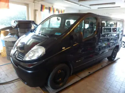 Brugt Renault Trafic 114 HK (83 kW) 2010 Sort MPV