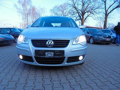 Gebraucht VW Polo Comfortline 80 PS (58 kW) 2008 Silber Kleinwagen
