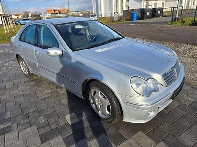 Iridiumsilber metalliclack Gebraucht 2006 Mercedes C180 Limousine | 5.900 € (Etwas zu teuer)