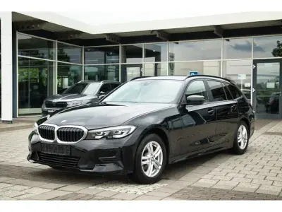 Gebraucht BMW 318 Sport Line 150 PS (110 kW) 2021 Schwarz ii Kombi