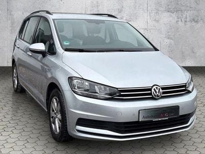 Gebraucht VW Touran Comfortline 150 PS (110 kW) 2020 Silber Van / Kleinbus