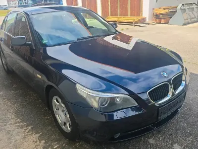 Gebraucht BMW 520 170 PS (125 kW) 2004 Blau Limousine