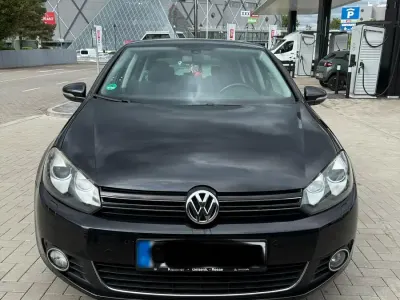 Gebraucht VW Golf VII Highline 90 PS (66 kW) 2012 Schwarz Kleinwagen