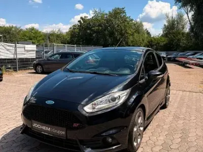 Gebraucht Ford Fiesta Performance Edition 182 PS (133 kW) 2014 Schwarz Kleinwagen