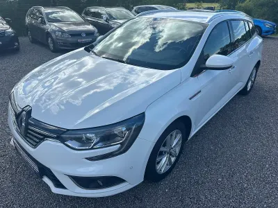 Gebraucht Renault Mégane GrandTour Intens 132 PS (97 kW) 2017 Weiß Kombi