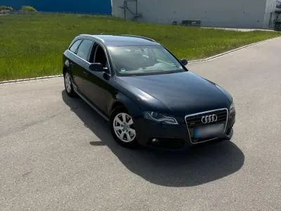 Gebraucht Audi A4 211 PS (155 kW) 2010 Blau Kombi