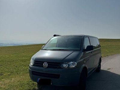 Gebraucht VW T5 140 PS (102 kW) 2010 Grau Van