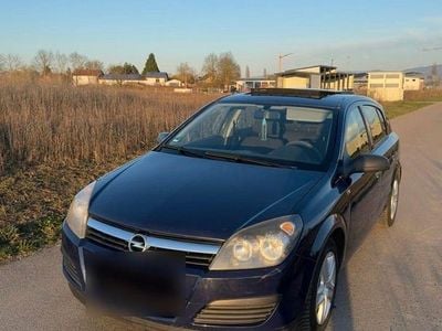 Gebraucht Opel Astra 101 PS (74 kW) 2006 Blau Kleinwagen