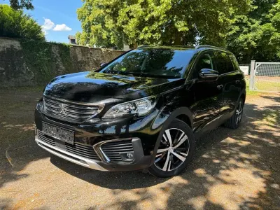 Gebraucht Peugeot 5008 Allure 131 PS (96 kW) 2019 Schwarz SUV