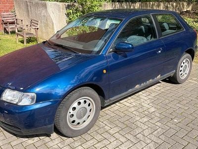 Gebraucht Audi A3 101 PS (74 kW) 1998 Blau Kleinwagen