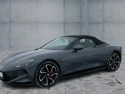 Usata MG Cyberster 375 kW (510 CV) 2025 Grigio Cabrio