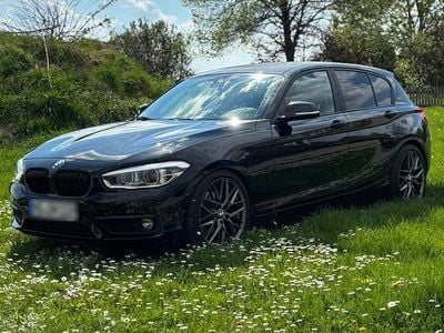 Usata BMW 120 Performance 190 CV (139 kW) 2017 Nero Utilitaria