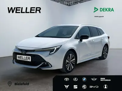Gebraucht Toyota Corolla Hybrid Sport 196 PS (144 kW) 2025 Weiss Kombi
