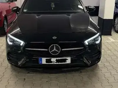 Usata Mercedes CLA250e 160 CV (117 kW) 2021 Nero Berlina