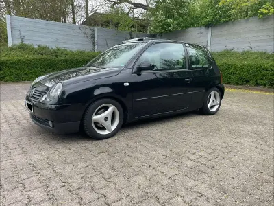 Brugt VW Lupo 60 HK (44 kW) 2002 Sort Hatchback