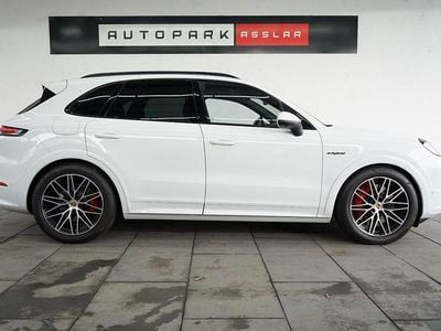 Weiß Gebraucht 2024 Porsche Cayenne S E-Hybrid SUV | 91.880 € (Superpreis)
