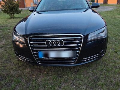 Audi A8L