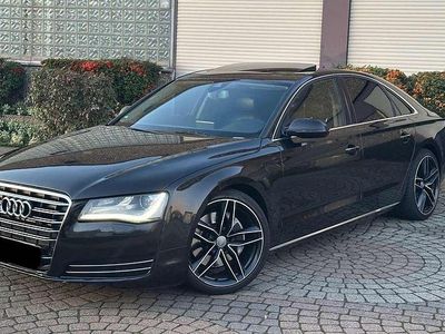 Second-hand Audi A8 Comfort 300 CP (220 kW) 2011 Negru Berlinǎ