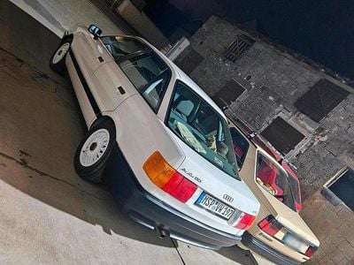Gebraucht Audi 80 Sport 113 PS (83 kW) 1987 Weiß Limousine