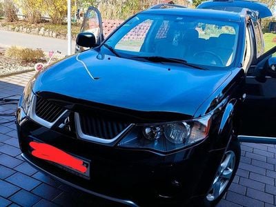 Second-hand Mitsubishi Outlander 140 CP (102 kW) 2007 Negru SUV