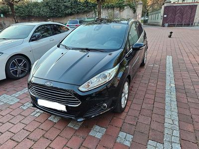 Gebraucht Ford Fiesta Titanium 95 PS (69 kW) 2016 Schwarz Limousine