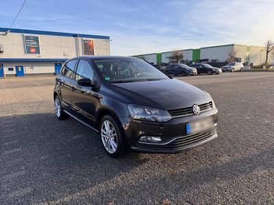 Schwarz Gebraucht 2016 VW Polo Allstar Kleinwagen | 8.500 € (Fairer Preis)
