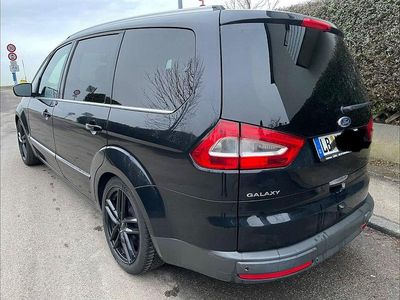 Schwarz Gebraucht 2011 Ford Galaxy Titanium Van / Kleinbus | 8.500 € (Etwas zu teuer)