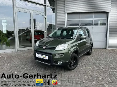 Gebraucht Fiat Panda 4x4 Wild 86 PS (63 kW) 2021 Colore esterno (toscana grün) Kleinwagen