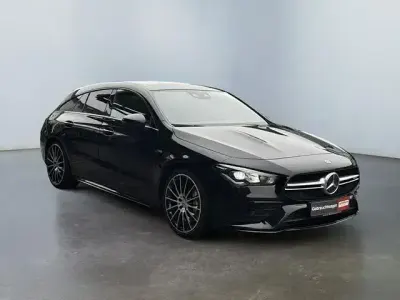 Gebraucht Mercedes CLA35 AMG Shooting Brake AMG 306 PS (225 kW) 2020 Kosmosschwarz Kombi