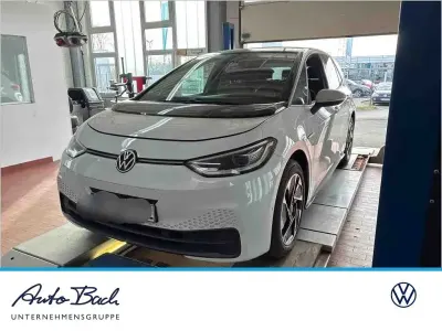Gebraucht VW ID.3 Pro Performance 150 kW (204 PS) 2023 Blanco nevada/schwarz Kleinwagen