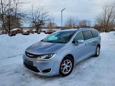 Gebraucht Chrysler Pacifica Limited 291 PS (214 kW) 2019 Grau Van / Kleinbus